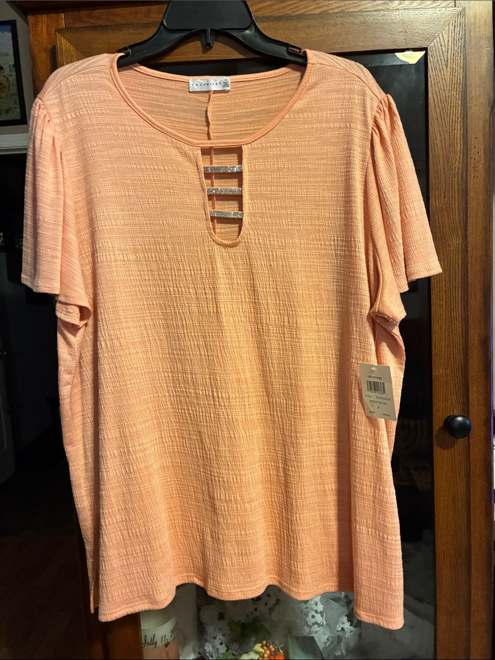 Women’s Peach Short Sleeve Tee with Decorative Ladder Neck - Unknown Brand